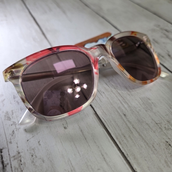 NWT Panama Jack Island Cove Sunglasses with Brown and Tan Accents - Picture 3 of 8